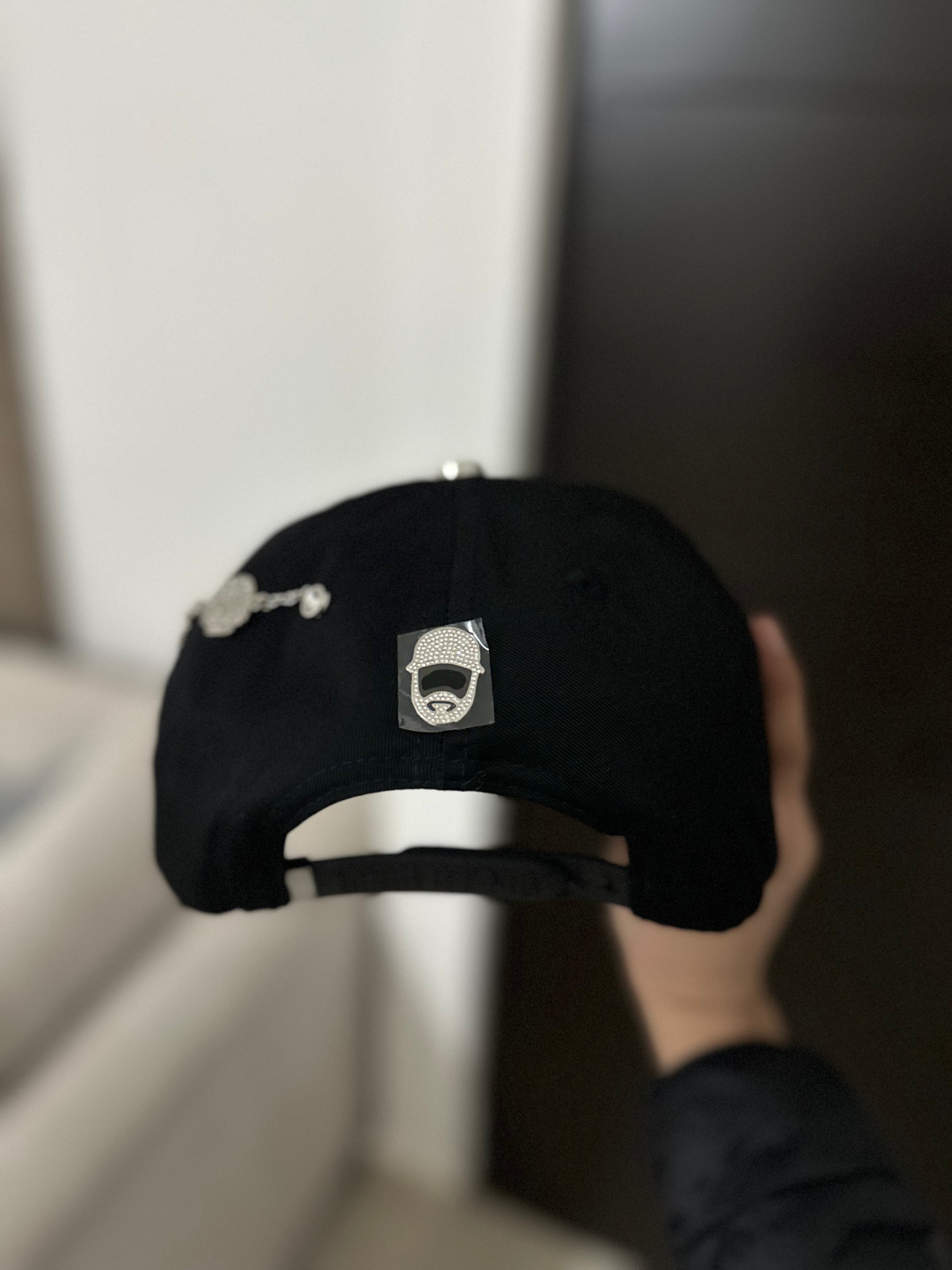 Barbas Hats - Cr*me