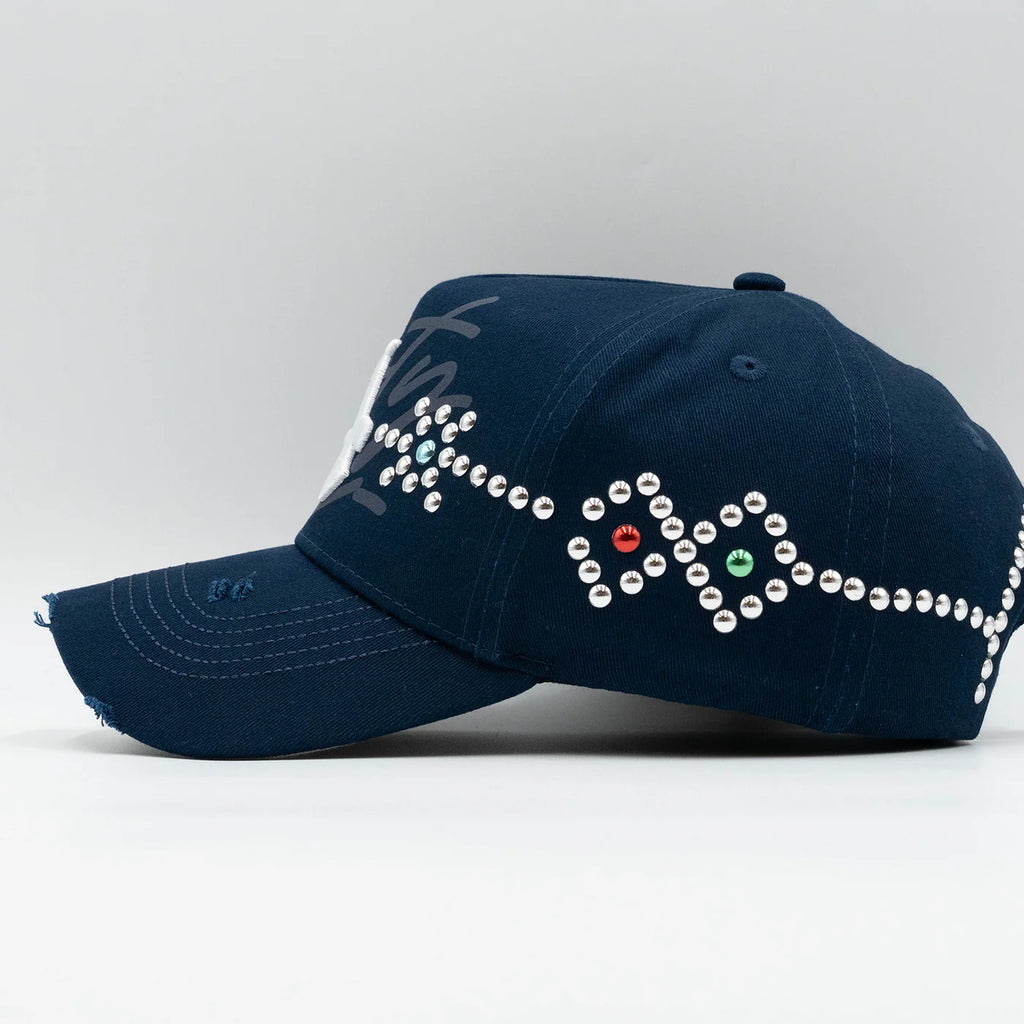 31 Hats Takes Notes - LA After Dark