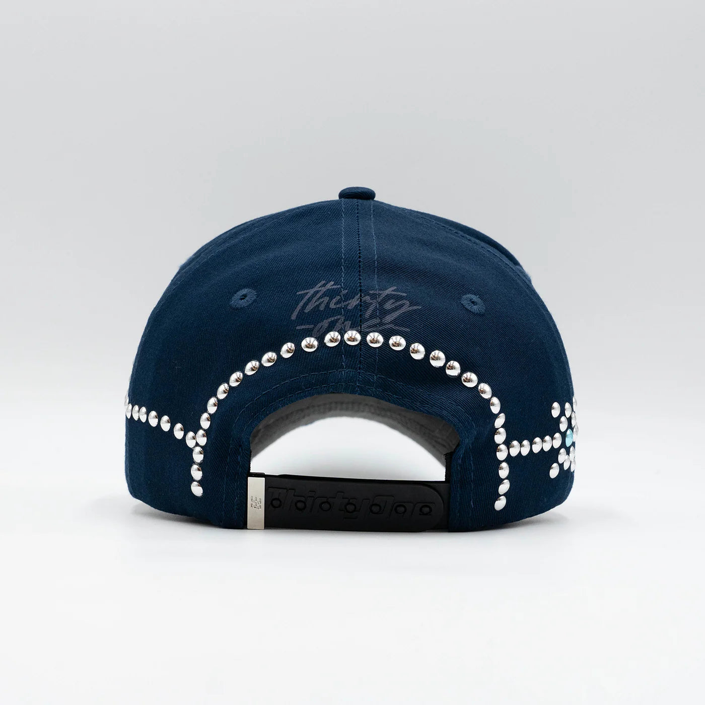 31 Hats Takes Notes - LA After Dark